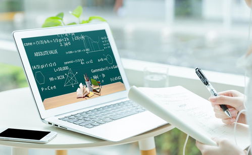 以學(xué)生核心素養(yǎng)為統(tǒng)領(lǐng)的“三三六”課程體系探索——以成都市棕北中學(xué)計(jì)算機(jī)網(wǎng)絡(luò)科技課程開發(fā)為例